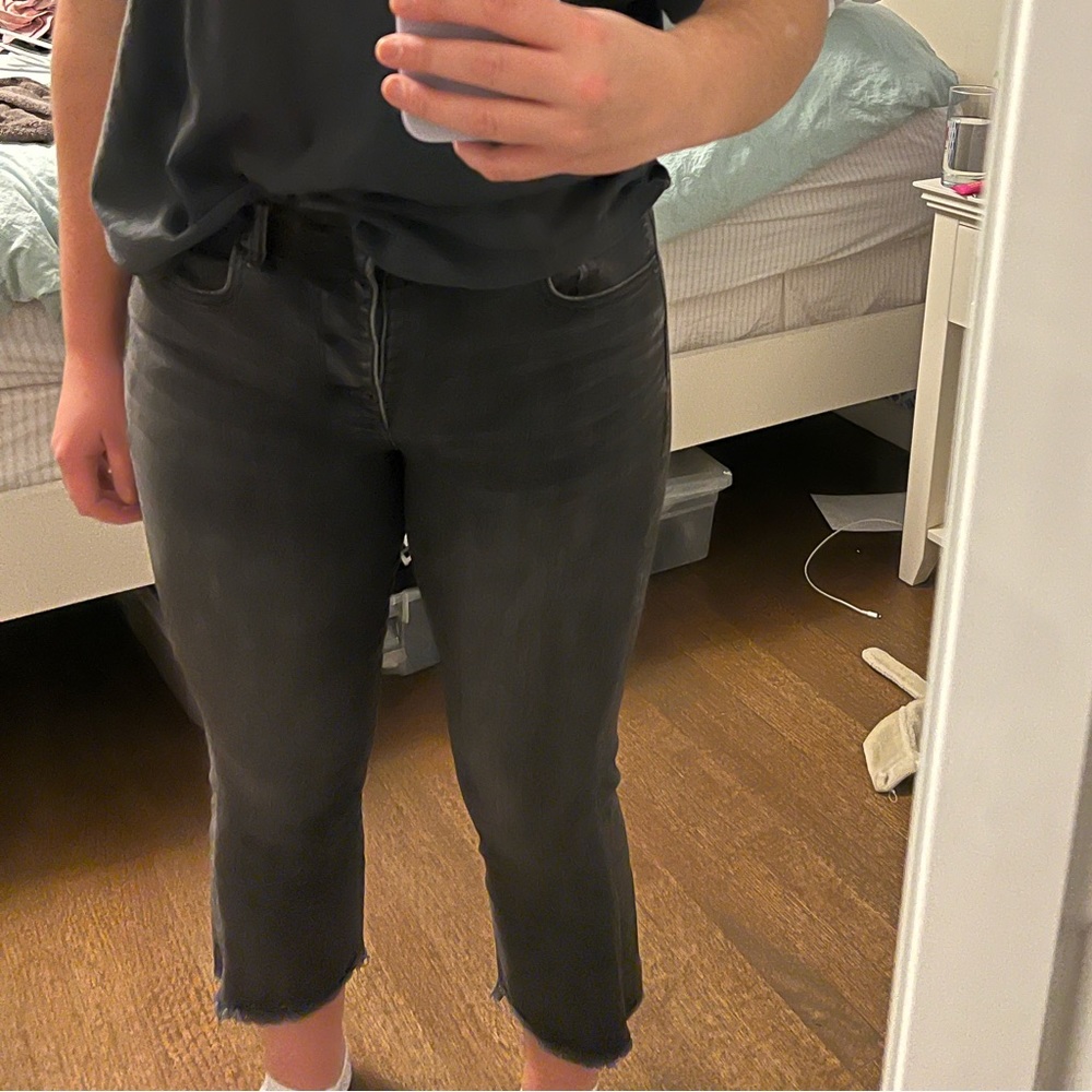 American Eagle Cropped Jeans